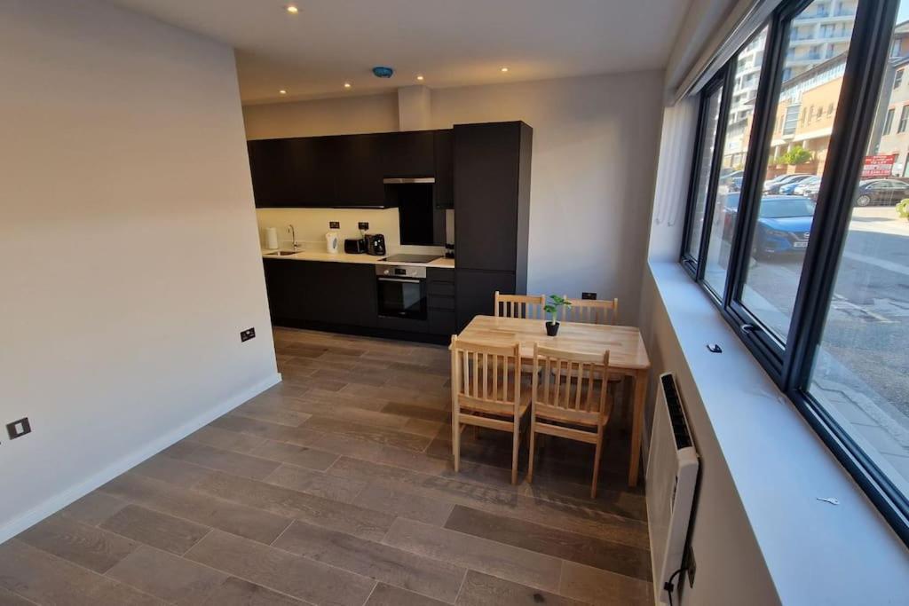 Dream Apartment Finchley 4 Min Walk To The Train Hendon Exterior photo