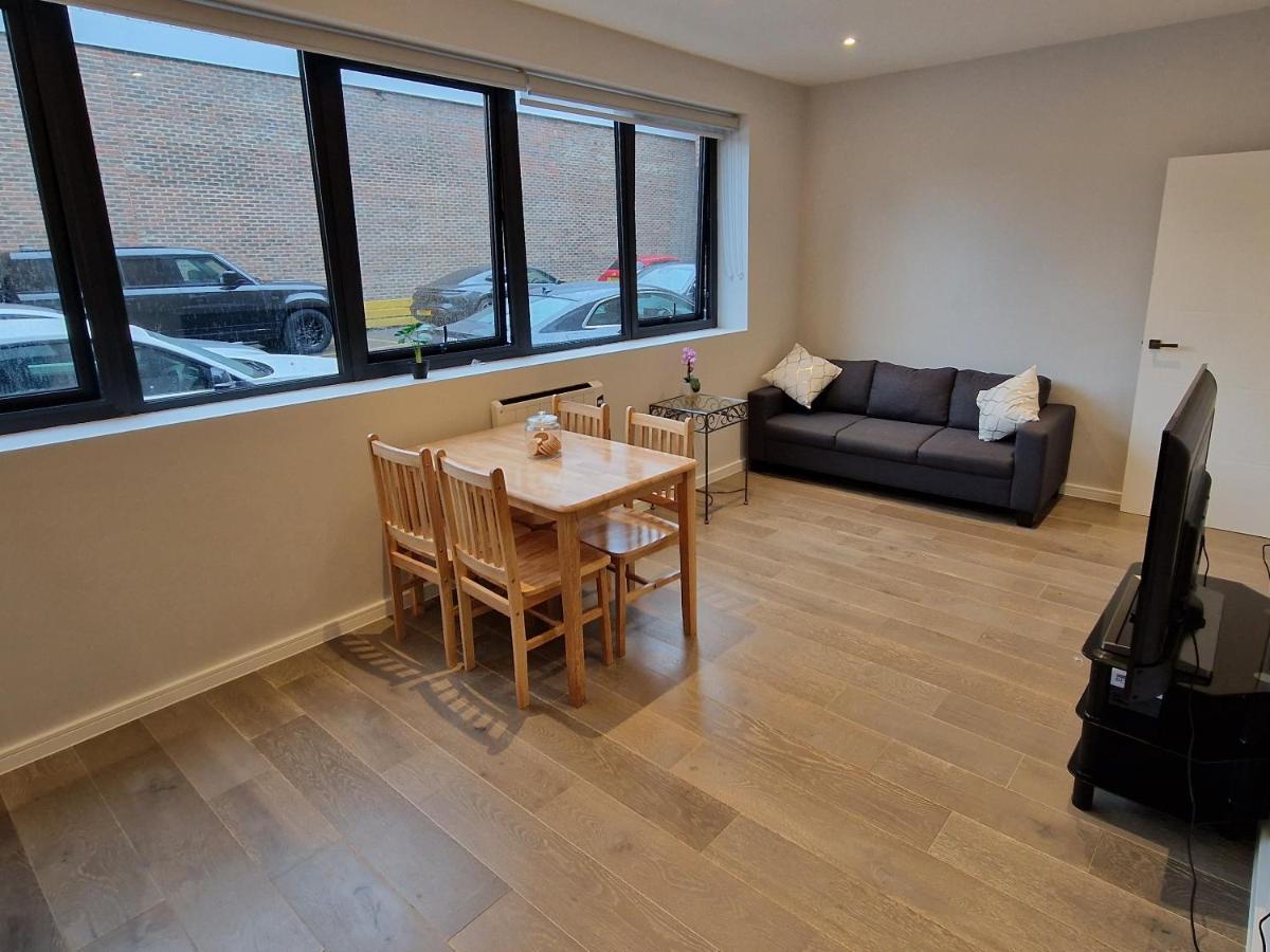 Dream Apartment Finchley 4 Min Walk To The Train Hendon Exterior photo